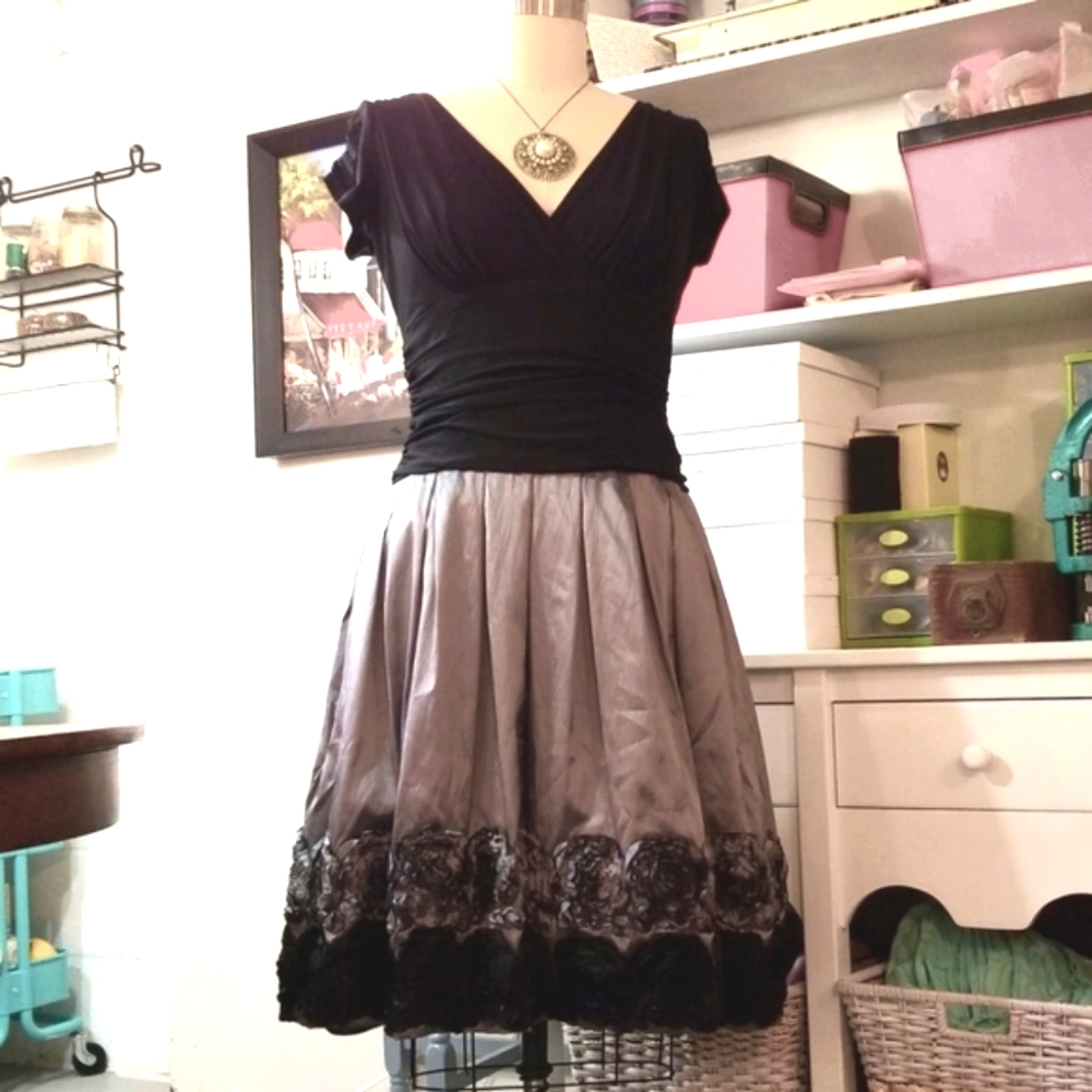 S.L. Fashions black & silver V Neck party dress 12 14